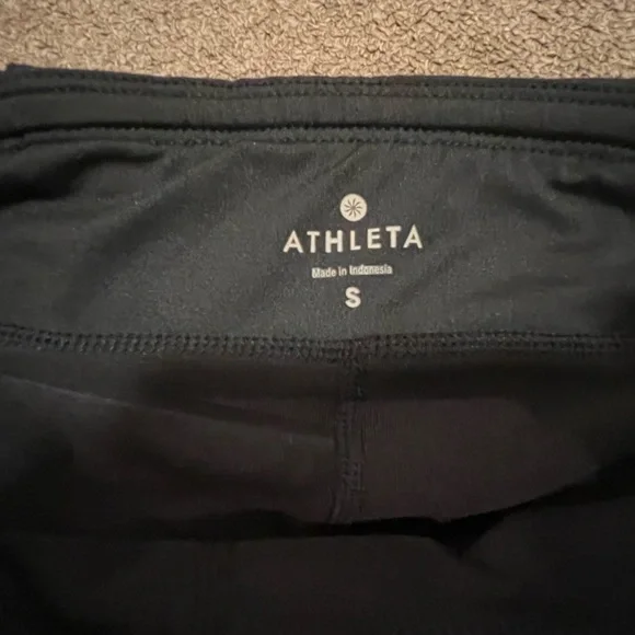Athleta  2:1 Running Layered Athletic Black Shorts Size Small EUC - Picture 3 of 7